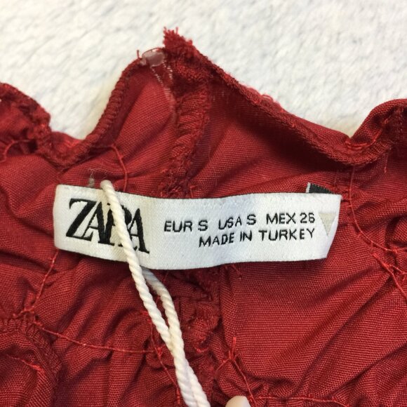 New! Zara Mini Bodycon Dress S Womans Red Textured Sleeveless Mocked Neck - Picture 4 of 13